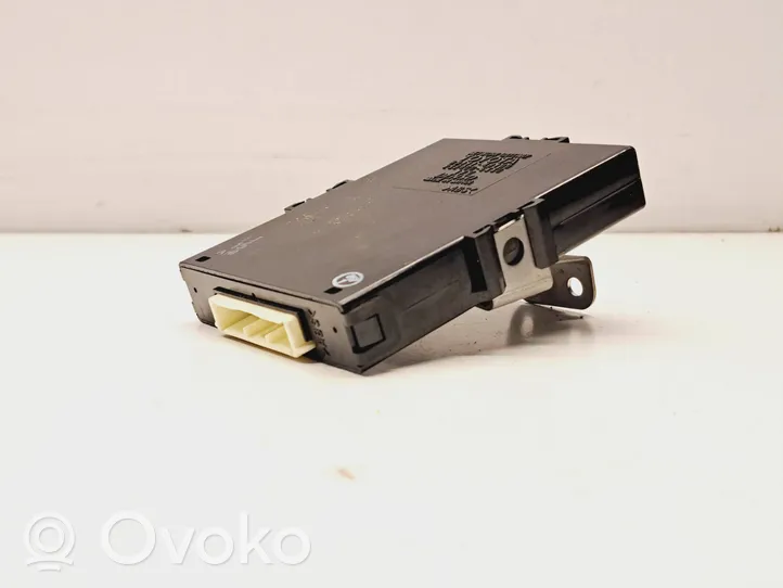 Lexus RX 330 - 350 - 400H Moduł sterowania Gateway 8911148100