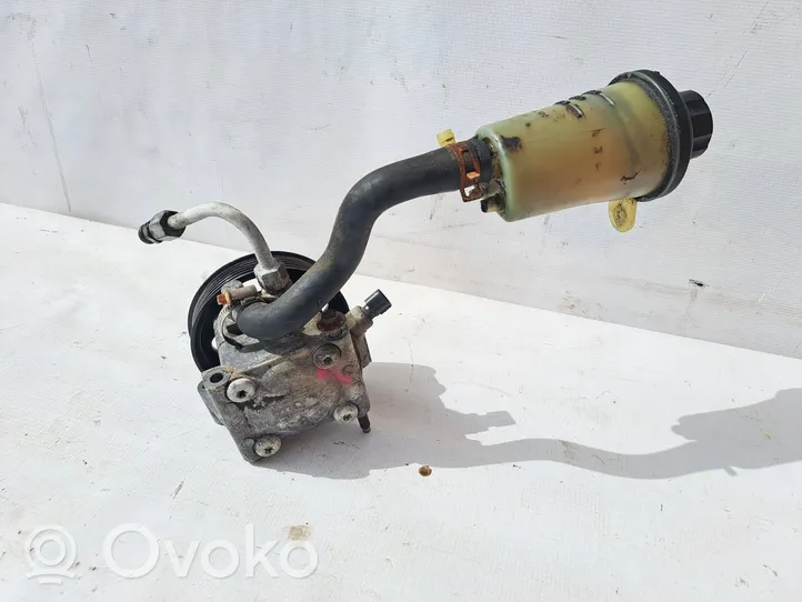 Volvo V50 Power steering pump 30714048