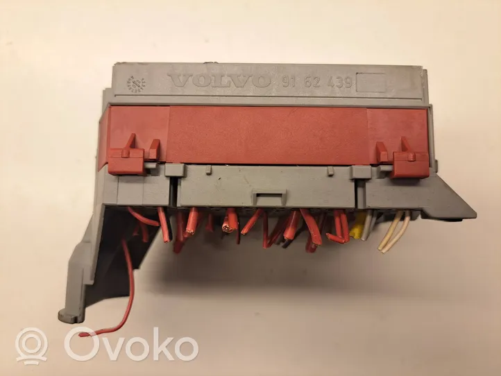 Volvo V70 Fuse box set 9162439