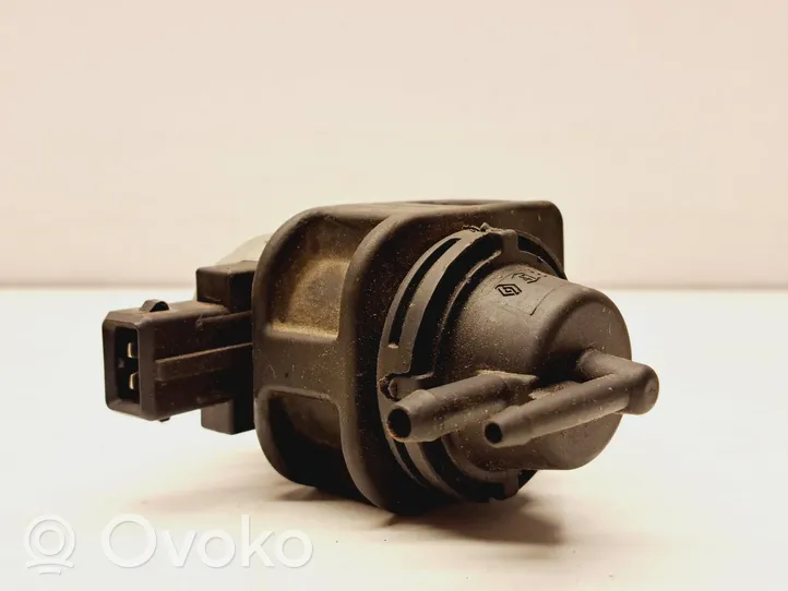 Nissan Qashqai Turboahtimen magneettiventtiili 8200575400