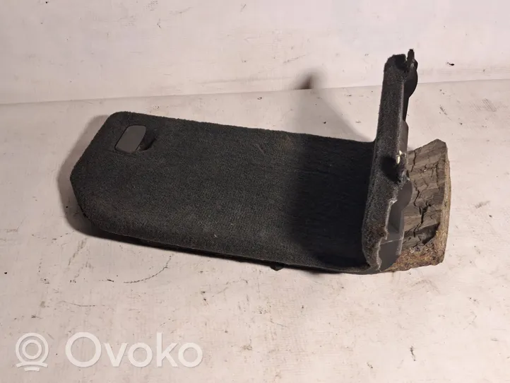 Volvo V70 Altro elemento di rivestimento bagagliaio/baule 14047202545