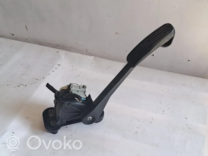 Volvo S80 Accelerator throttle pedal 9496821