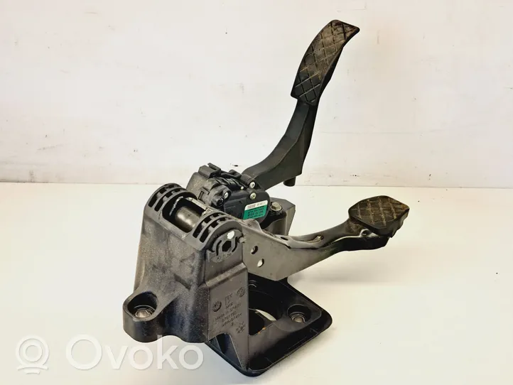 Skoda Fabia Mk2 (5J) Pedal assembly 6R1721058