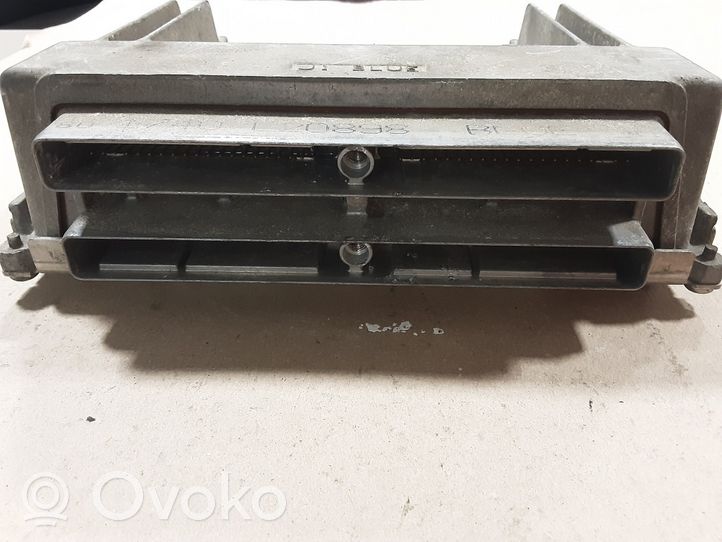 Opel Frontera B Dzinēja vadības bloks 8122028590