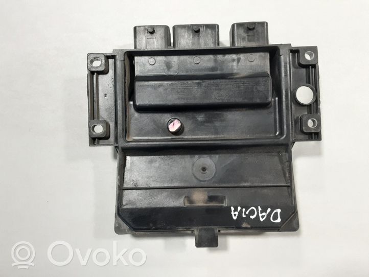 Dacia Logan I Sterownik / Moduł ECU 8200513058