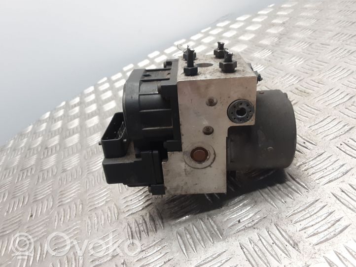 Volkswagen PASSAT B5 ABS Pump 0273004281