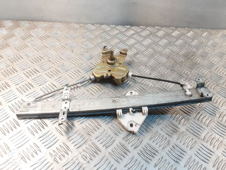 Honda Jazz Rear window lifting mechanism without motor 