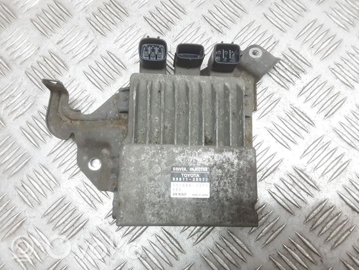 Toyota Avensis T250 Fuel injection control unit/module 8987120070