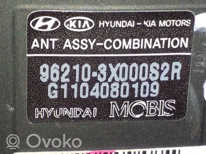 Hyundai Elantra Radio antena 962103X000S2R