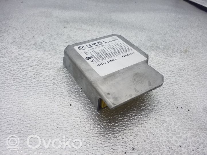 Volkswagen Transporter - Caravelle T5 Module de contrôle airbag 1C0909605A