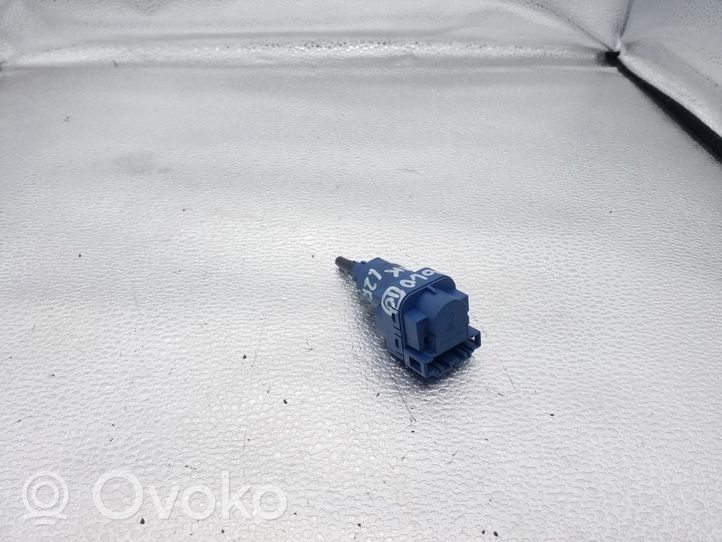 Volkswagen Polo V 6R Sensor del pedal de embrague 6Q0927189