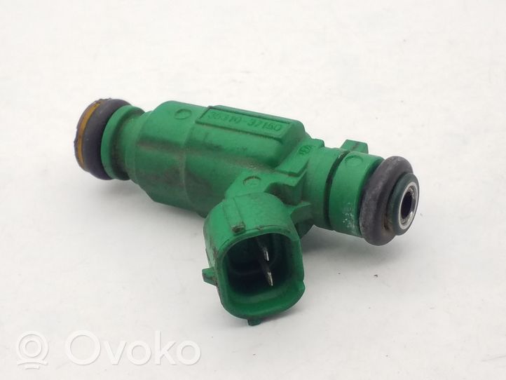 KIA Rio Injecteur de carburant 3531037150