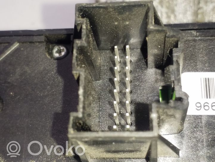 Opel Antara Hazard light switch 96628764