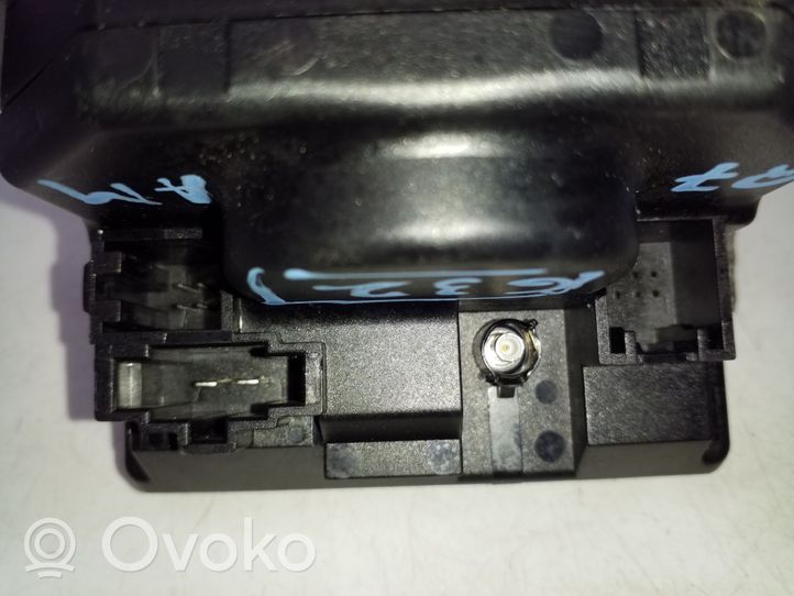 Audi Q7 4L Ignition lock 4F0909135J