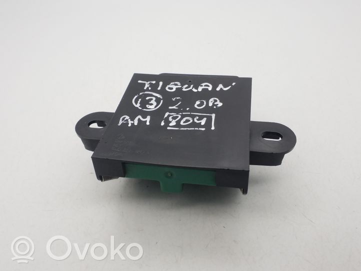 Volkswagen Tiguan Fuel injection pump control unit/module 5N0201320A