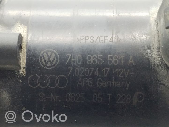 Volkswagen Transporter - Caravelle T5 Electric engine pre-heating system (optional) 7H0965561A