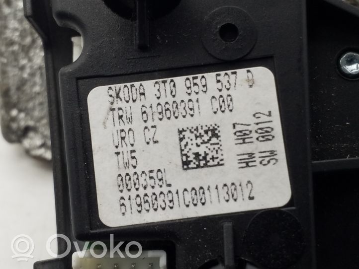 Skoda Superb B6 (3T) Ohjauspyörän painikkeet/kytkimet 3T0959537D