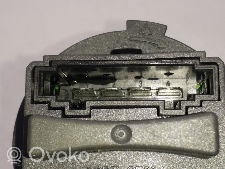 Volvo XC60 Heater blower fan relay 5HL00894122