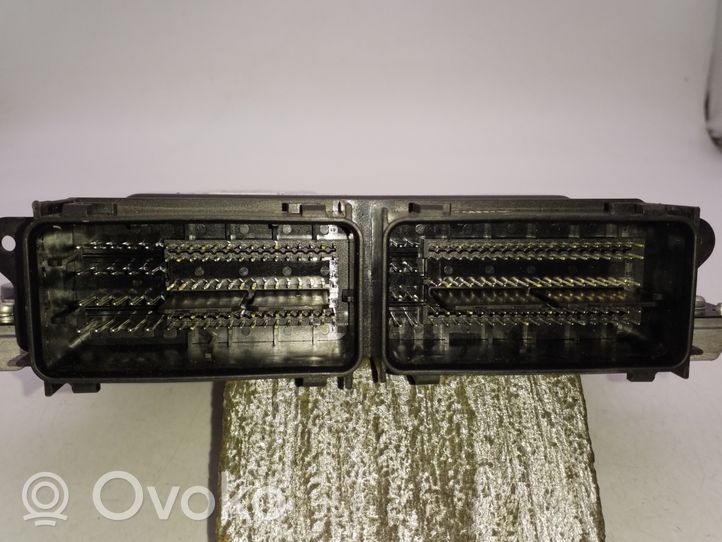 Volvo XC60 Centralina/modulo motore ECU 31452623