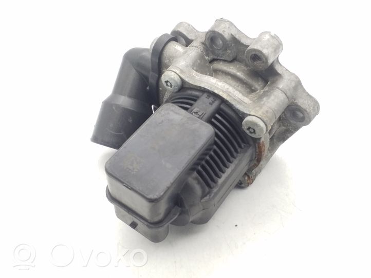 Volkswagen Jetta VI EGR valve 06K131097H