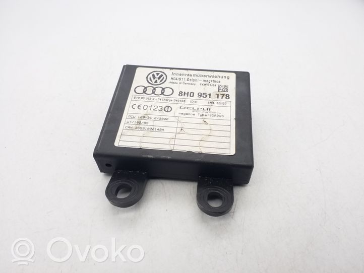 Audi A4 S4 B6 8E 8H Boîtier module alarme 8H0951178