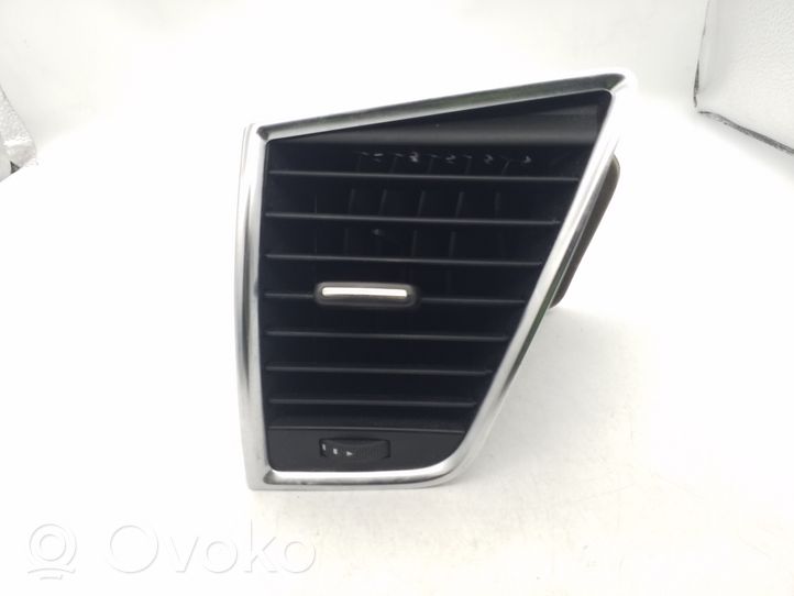 Audi Q5 SQ5 Dashboard side air vent grill/cover trim 8R1820901G