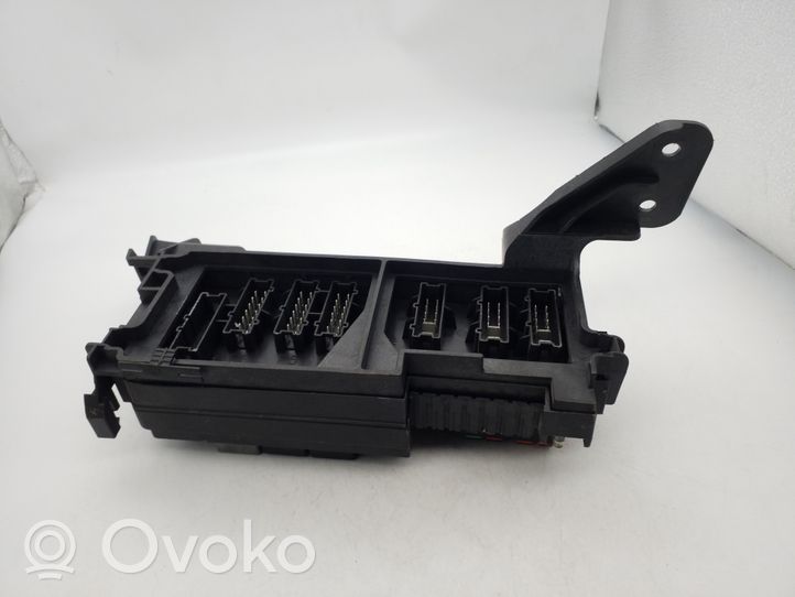 Mercedes-Benz ML W164 Steuergerät Batterie Bordnetz A1645402372