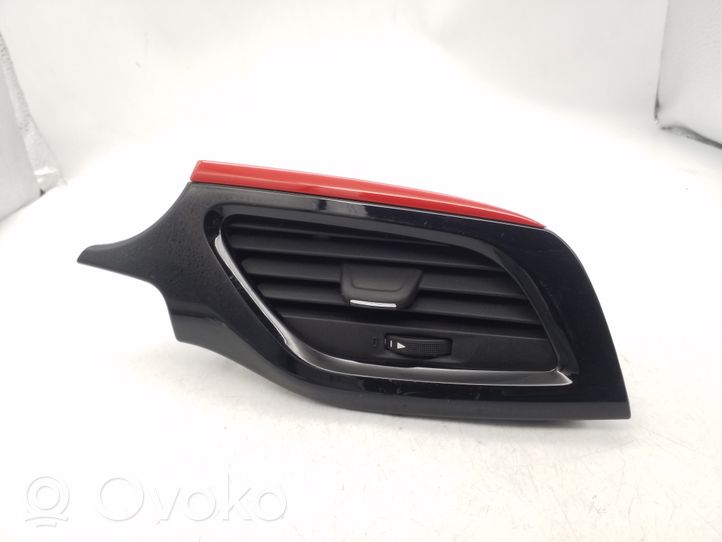 Opel Corsa E Copertura griglia di ventilazione laterale cruscotto 13377948