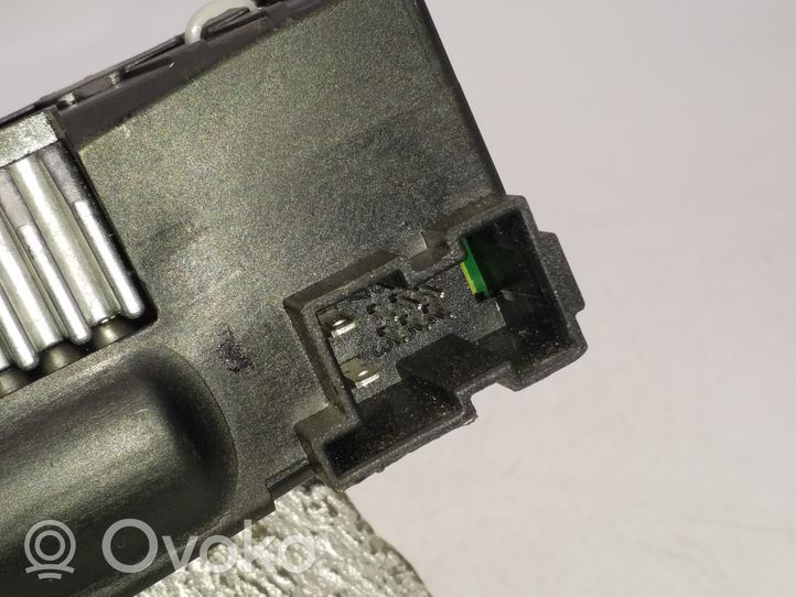 Audi A6 S6 C6 4F Zuziehhilfe Heckklappe Kofferraumdeckel 4F9959945