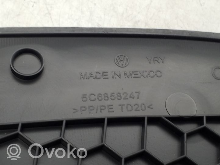 Volkswagen Jetta VI Dashboard side end trim 5C6858247