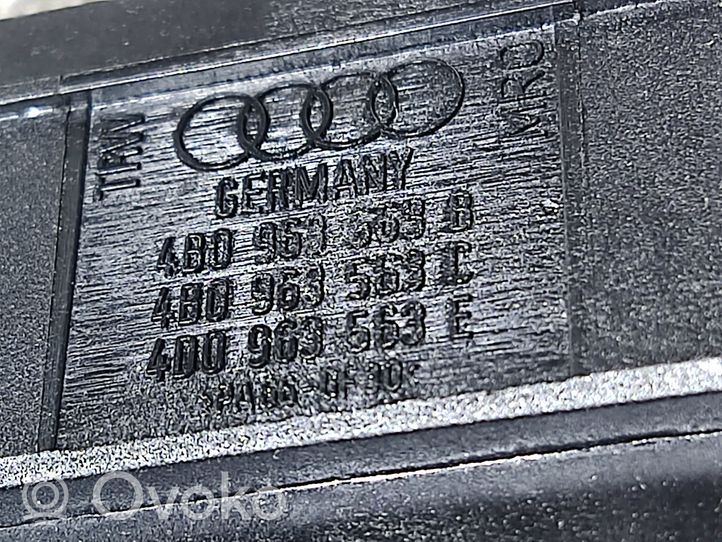 Audi A6 S6 C5 4B Istuimen lämmityksen kytkin 4B0963563B