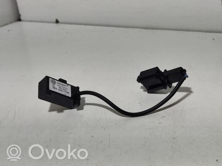 Volkswagen Tiguan Microphone (Bluetooth / téléphone) 3B0035711B