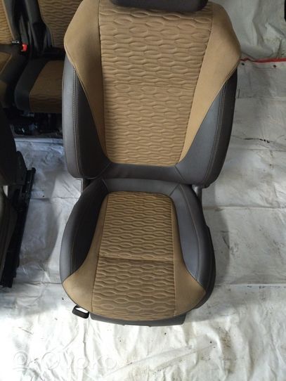 Opel Zafira C Seat set 