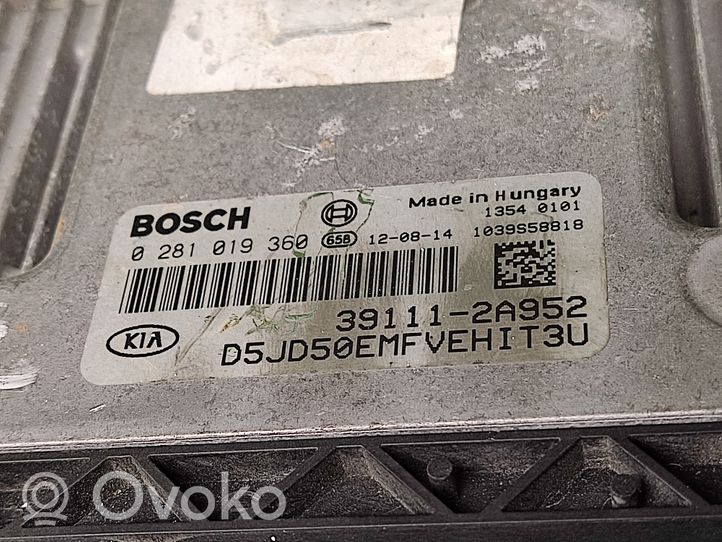 KIA Ceed Komputer / Sterownik ECU silnika 391112A952