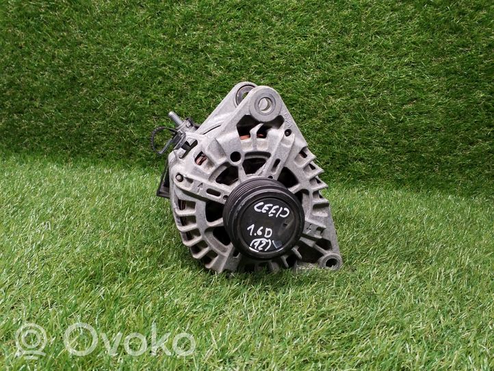 KIA Ceed Generatore/alternatore 373002A850