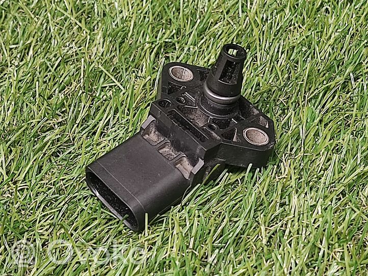 Volkswagen Jetta VI Air pressure sensor 04E906051