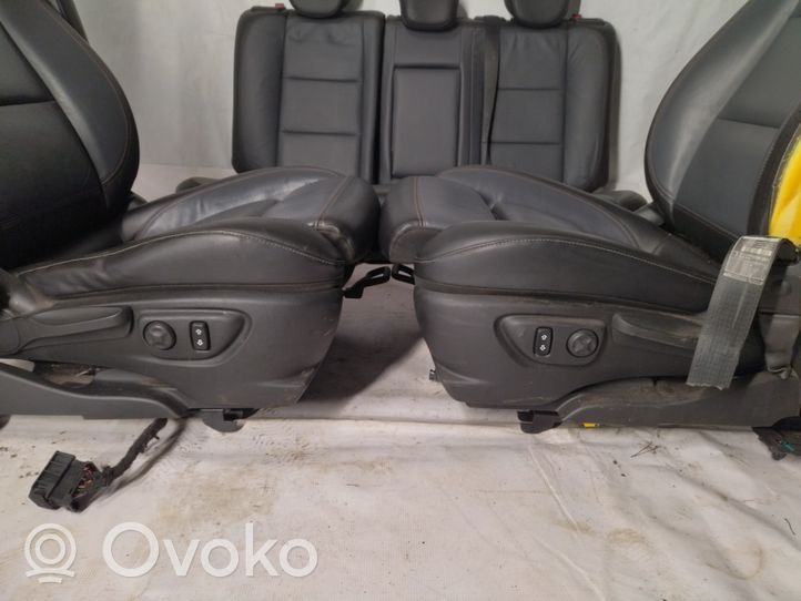 Opel Mokka Seat set 