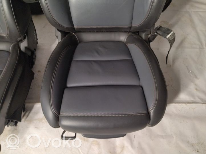 Opel Mokka Seat set 