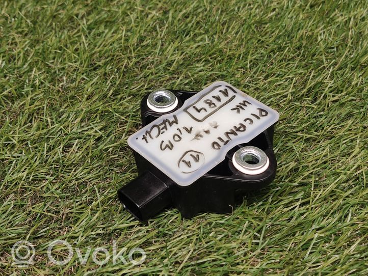 KIA Picanto ESP acceleration yaw rate sensor 956901Y000