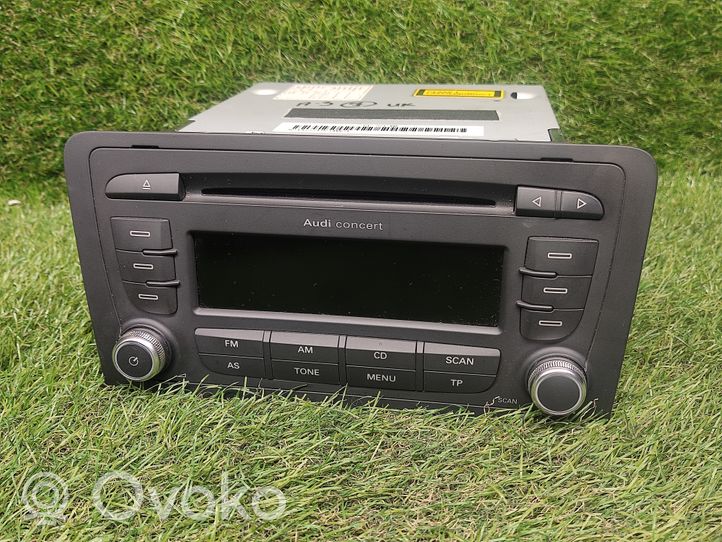 Audi A3 S3 8P Panel / Radioodtwarzacz CD/DVD/GPS 8P0035186G