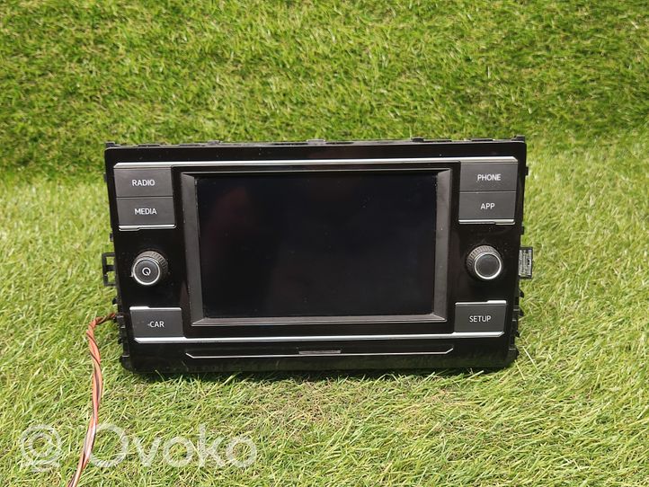 Volkswagen Jetta USA Panel / Radioodtwarzacz CD/DVD/GPS 17A035868