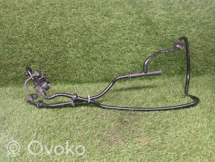 Audi Q7 4L Vacuum line/pipe/hose 7L8611932H