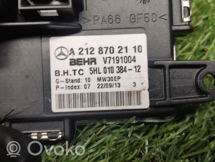 Mercedes-Benz E W212 Lämpöpuhaltimen tuulettimen rele A2128702110