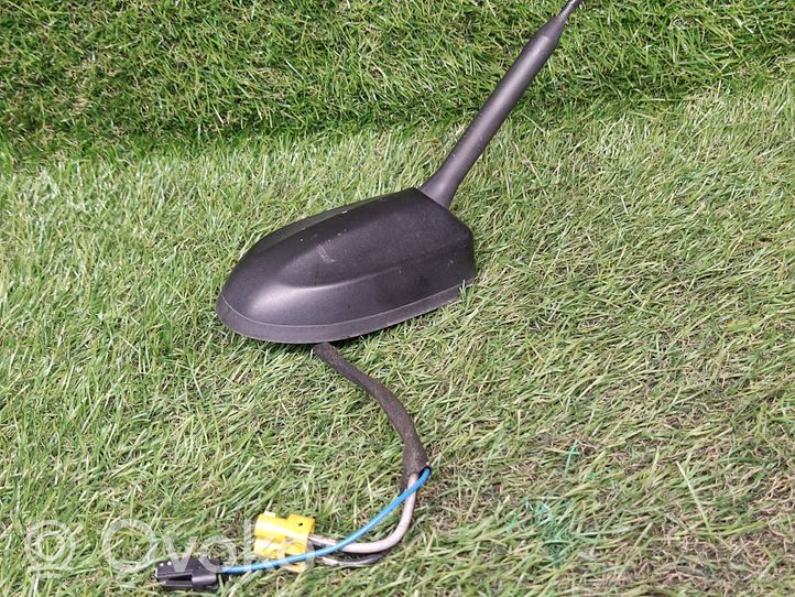 Ford Fusion II Antenna GPS DS7T19G461BG