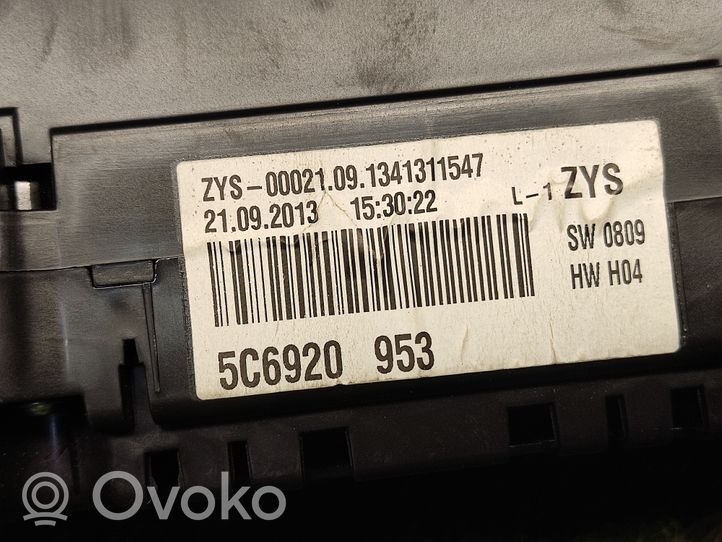 Volkswagen Jetta VI Licznik / Prędkościomierz 5C6920953