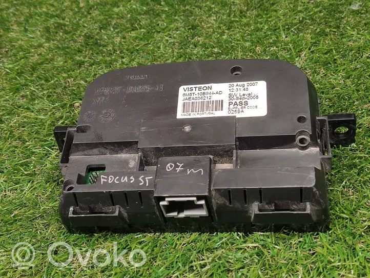 Ford Focus Speedometer (instrument cluster) 6M5T10B944AD