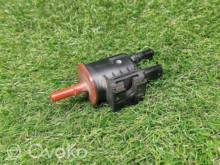 Chevrolet Cruze II Vacuum valve 12632174