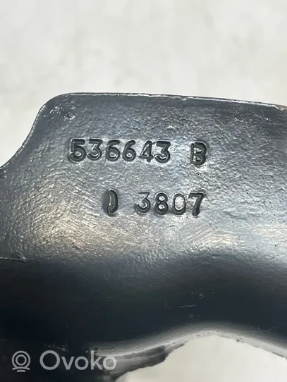 Ford S-MAX Polttoainesuodattimen kiinnikkeen pidike 536643B