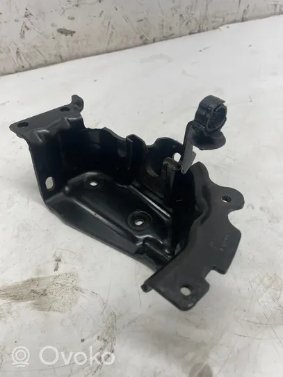 Ford S-MAX Support de montage de filtre à carburant 536643B