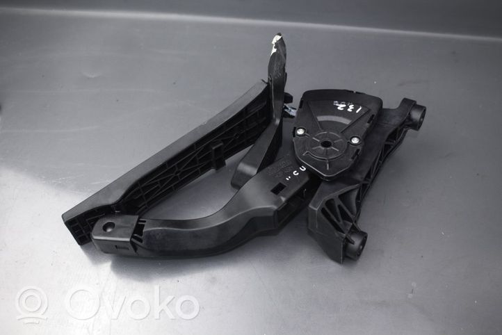 Hyundai i40 Pedale dell’acceleratore HDJ0027C3Z910